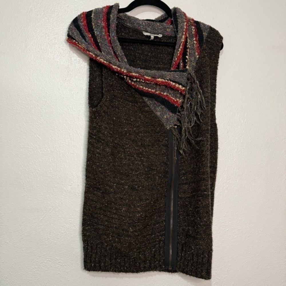 BKE Buckle Knit Multicolored Sweater Vest w/artisan scarf neckline . Sz XL.